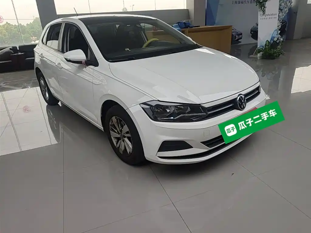 Volkswagen Polo 2021 Plus 1.5L Automatic Panorama Enjoyment Edition фото 22
