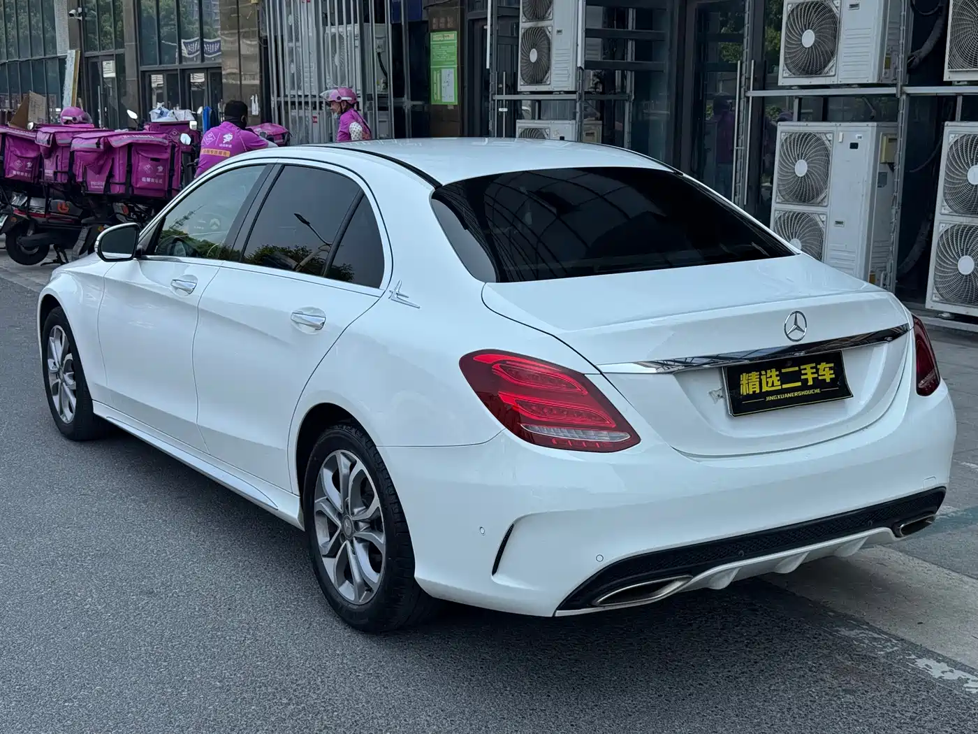 Mercedes-Benz C-Class 2015 Facelift C 180 L Sport фото 4