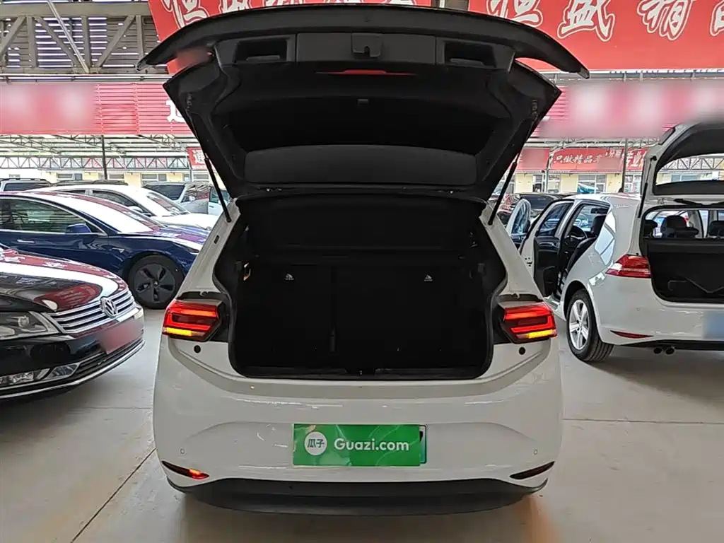 Volkswagen ID.3 2024 Pure Smart Edition фото 19
