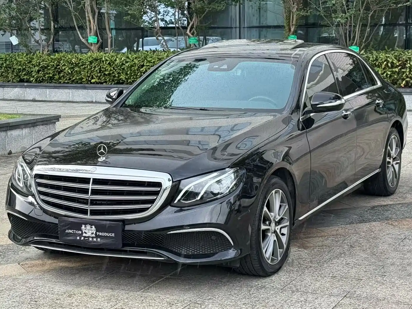 Mercedes-Benz E-Class 2016 E 300 L Sport Fashion Type