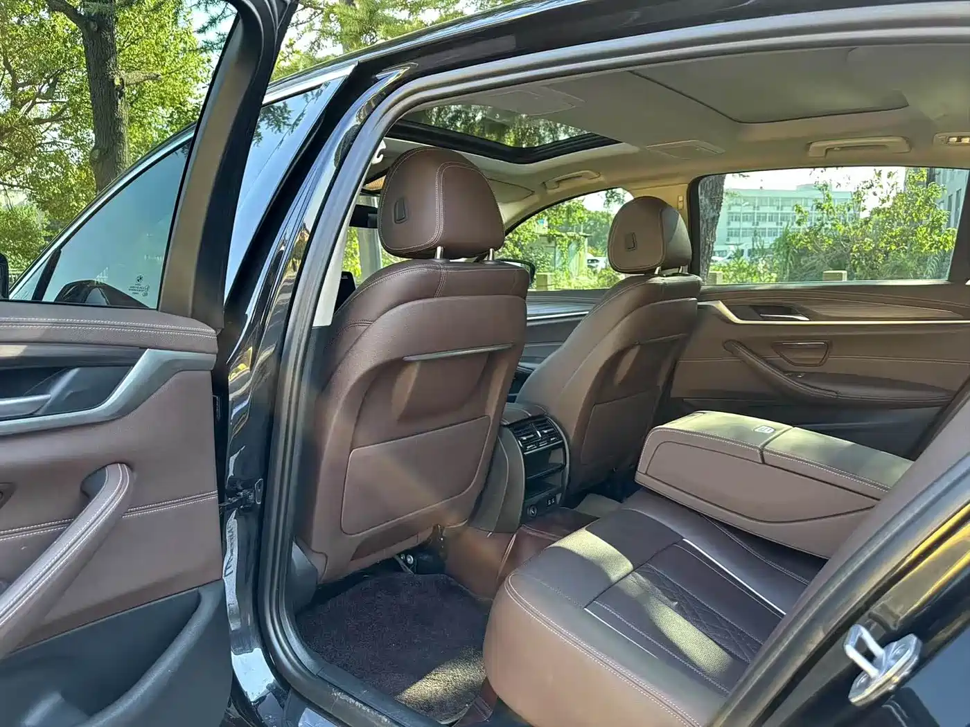 BMW 5 SERIES NEW ENERGY