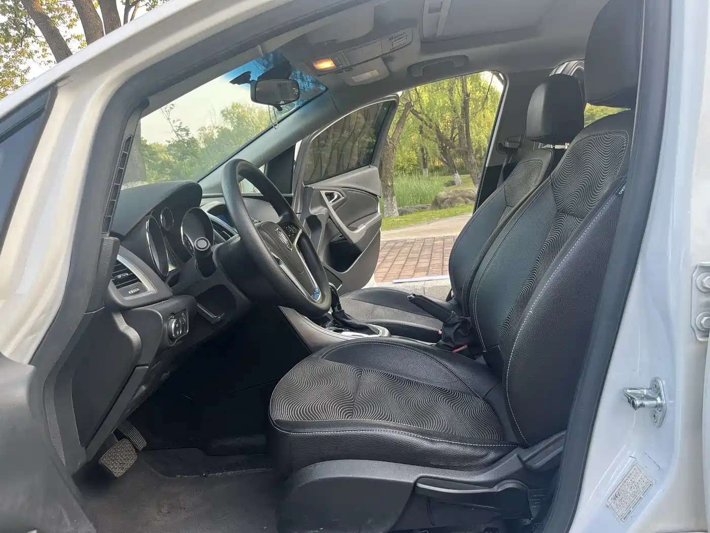 Фото 13 - Buick Excelle