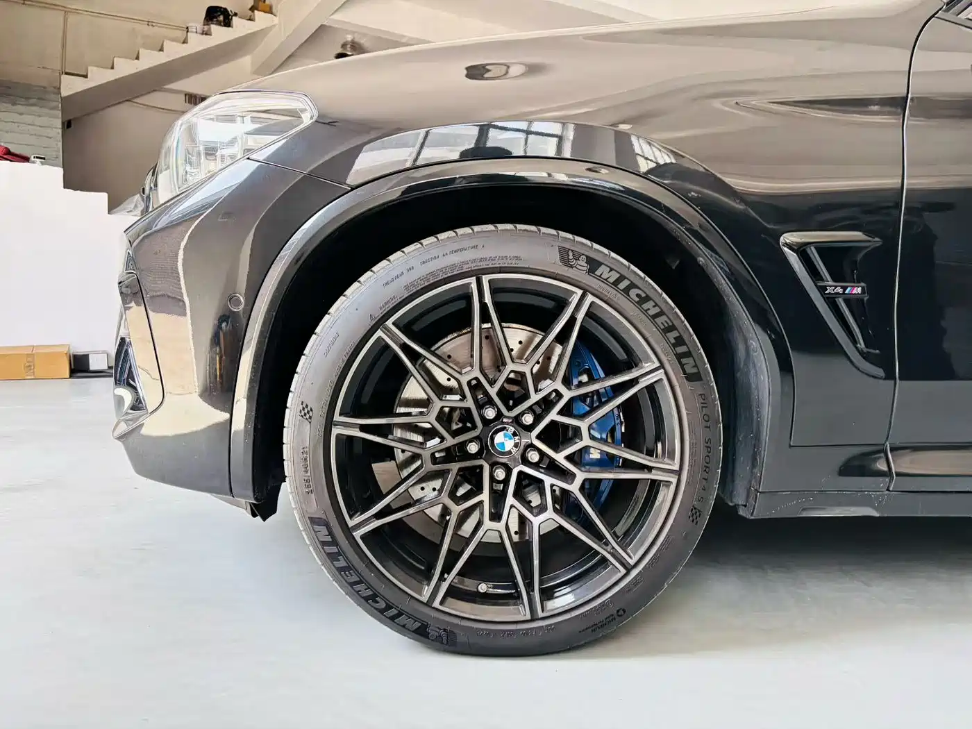 BMW X4M