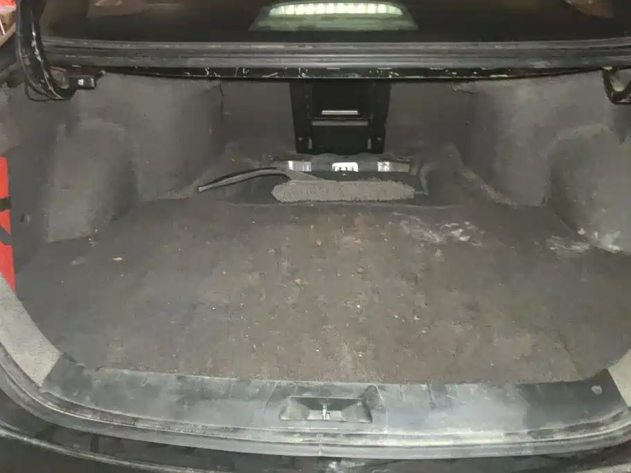 Фото 4 - Honda Accord