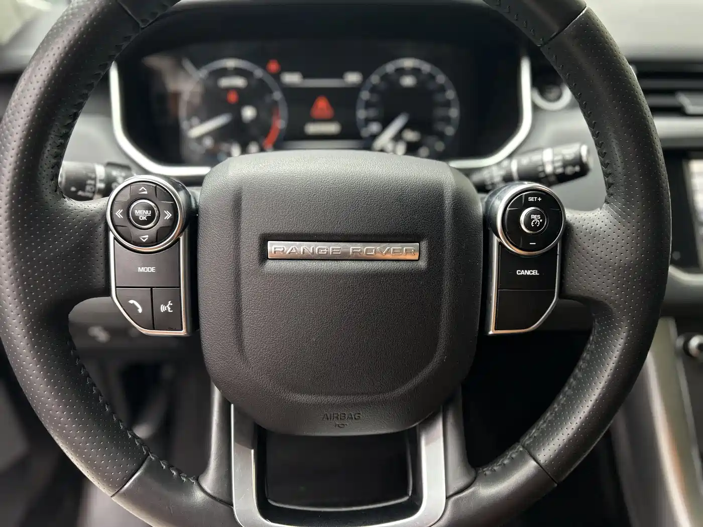 Land Rover Range Rover Sport 2016 Model 3.0 SC V6 SE фото 13