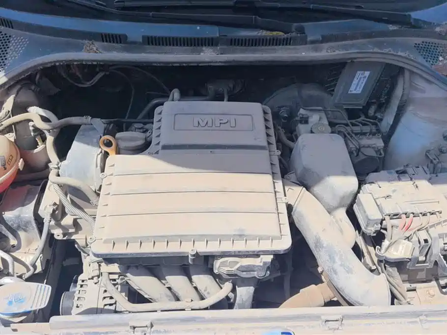 Volkswagen Santana 2015 1.4L Manual Trend Edition фото 10