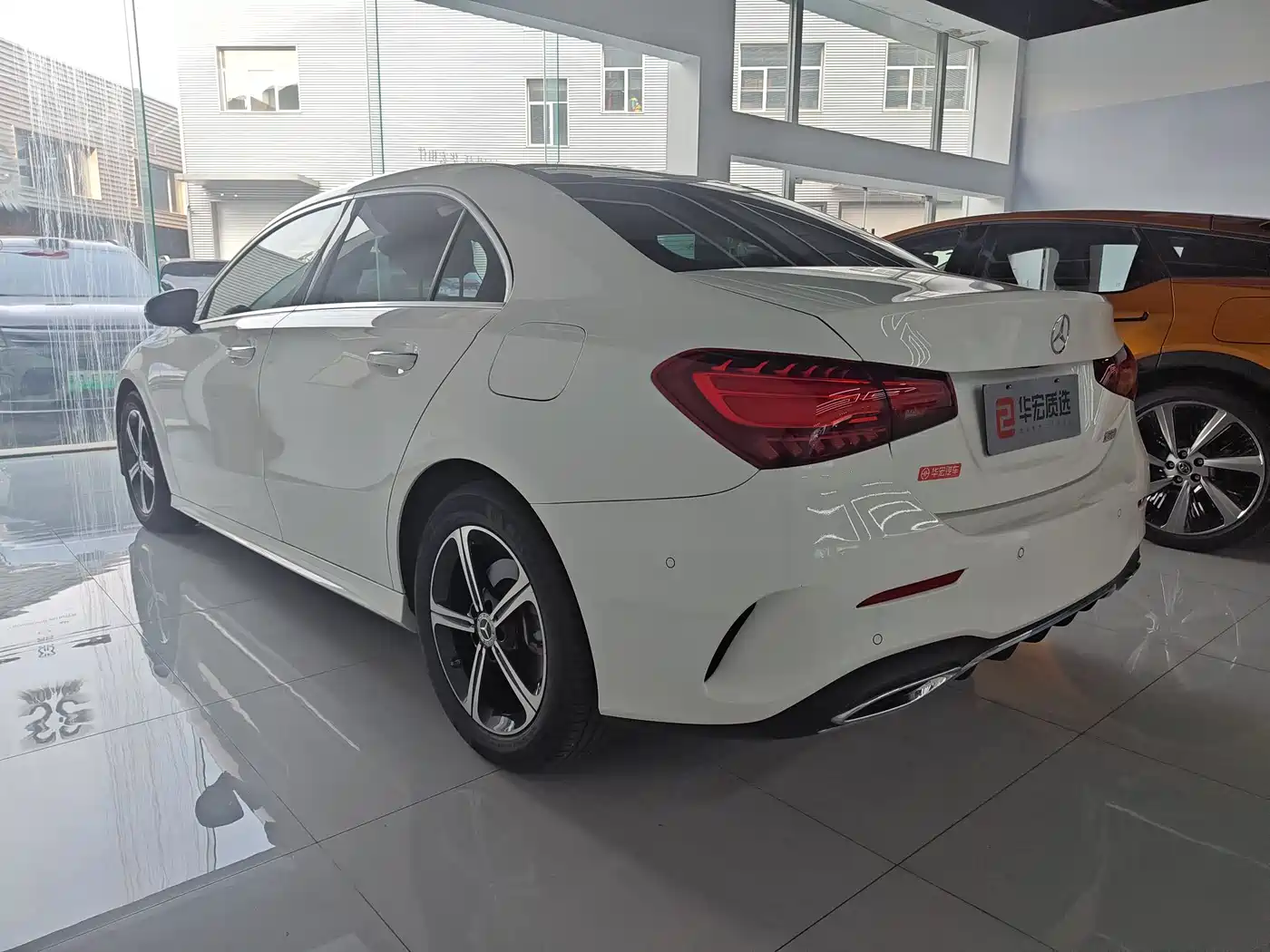 Mercedes-Benz A-Class 2025 Facelift A 200 L Fashion Edition фото 3