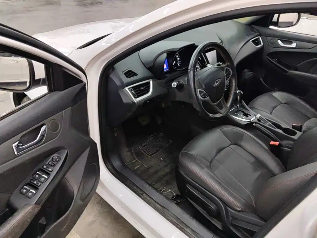Chery Arrizo 7 2016 2016 1.6L CVT Fashion