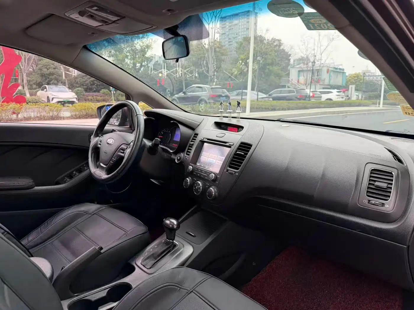 Kia K3 2013 1.6L Automatic GLS фото 10