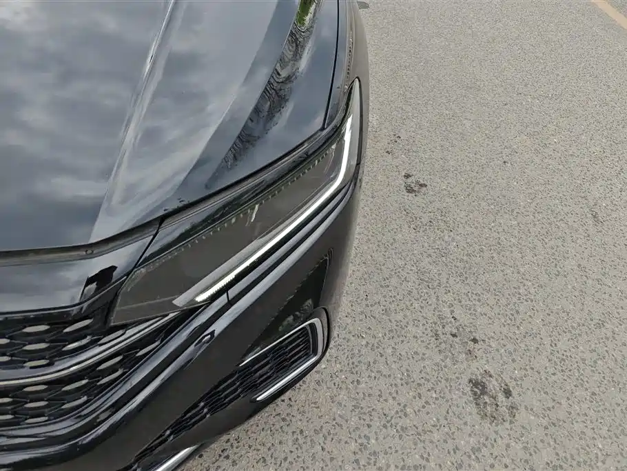 Volkswagen Passat 2023 Facelift 330TSI Starlight Elite Edition фото 5