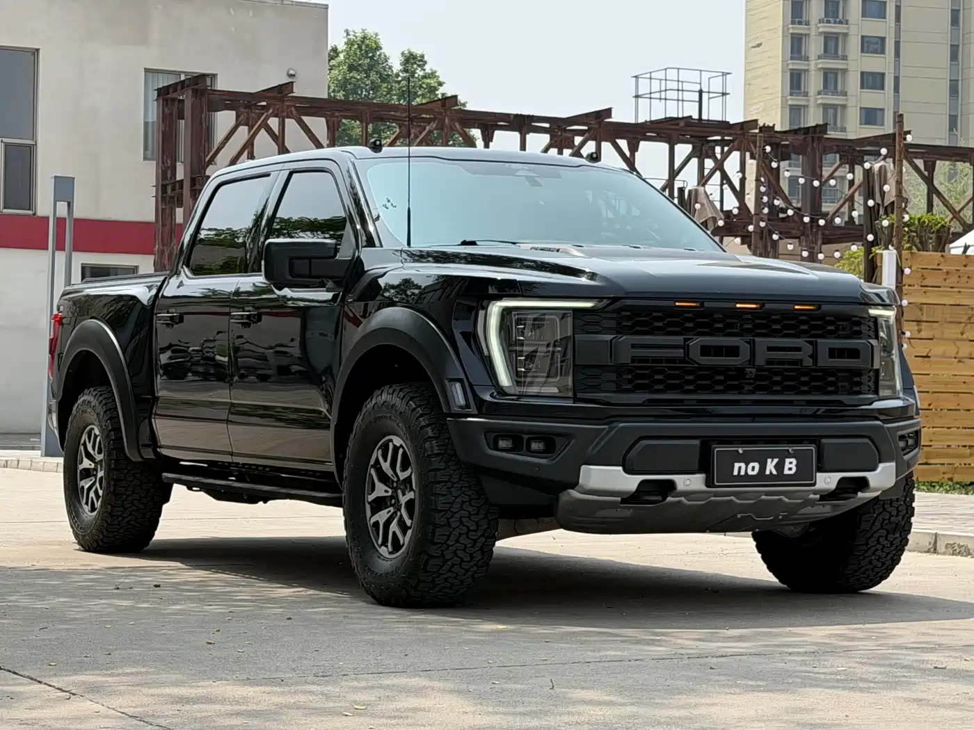 FORD F-150 RAPTOR