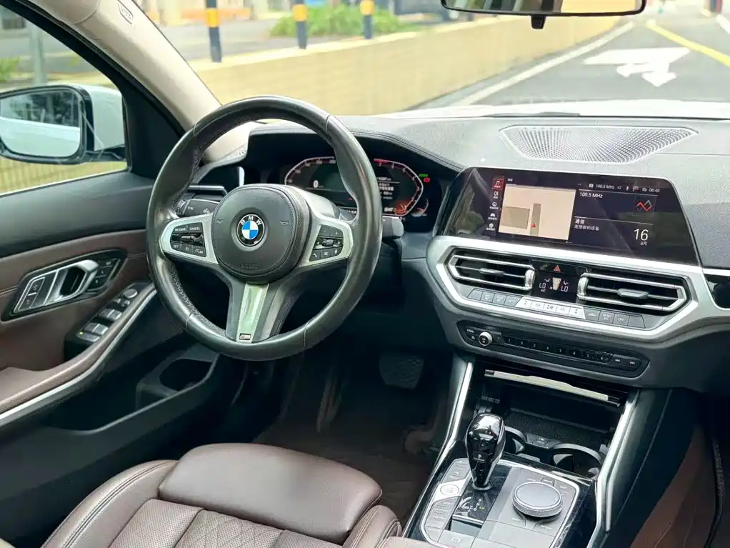 Фото 7 - BMW 3 Series
