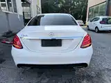 Фото 6 - Mercedes-Benz C-Class