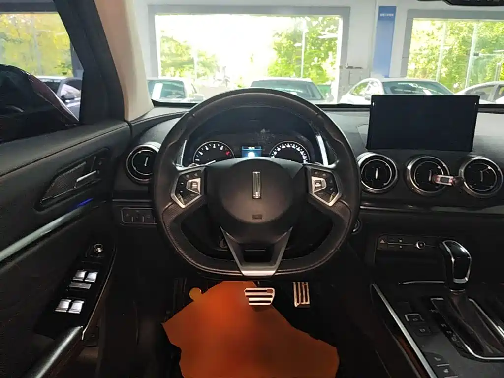 WEY VV5 2017 2017 2.0T Super Luxury Model