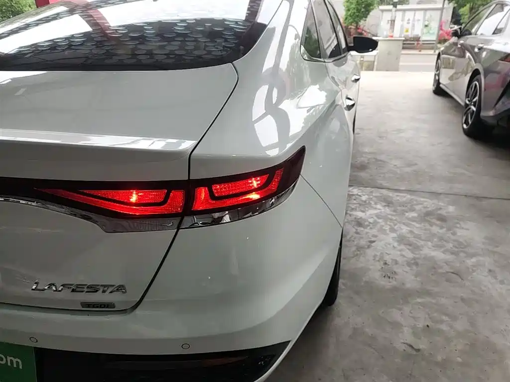 Hyundai Fista 2019 280TGDi Sport Edition China V фото 8