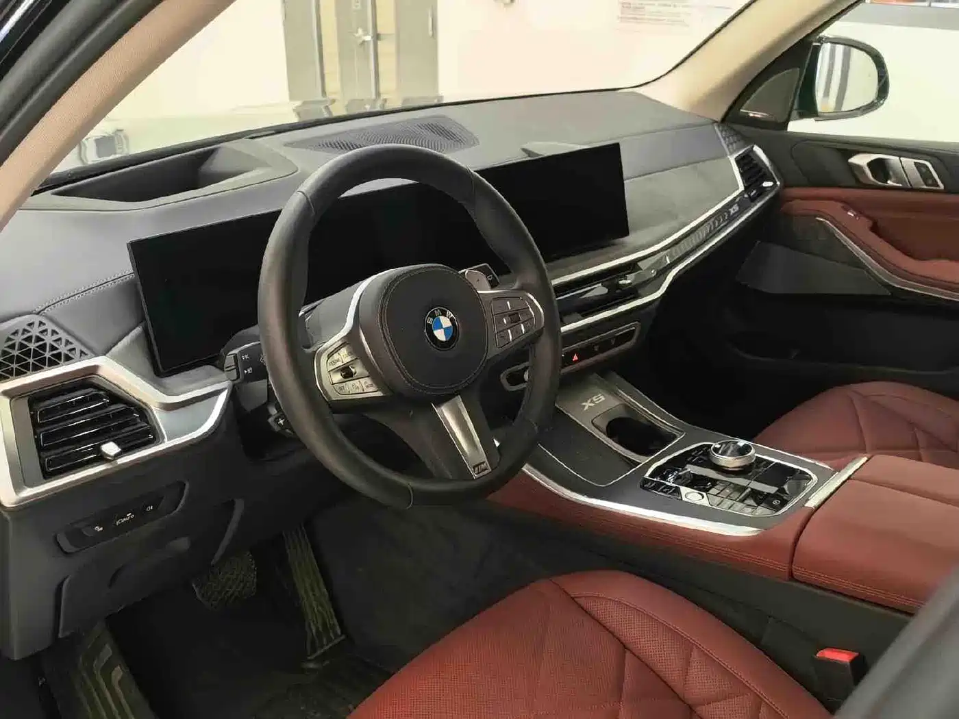 BMW X5 2023 xDrive 30Li Premium M Sport Package фото 6