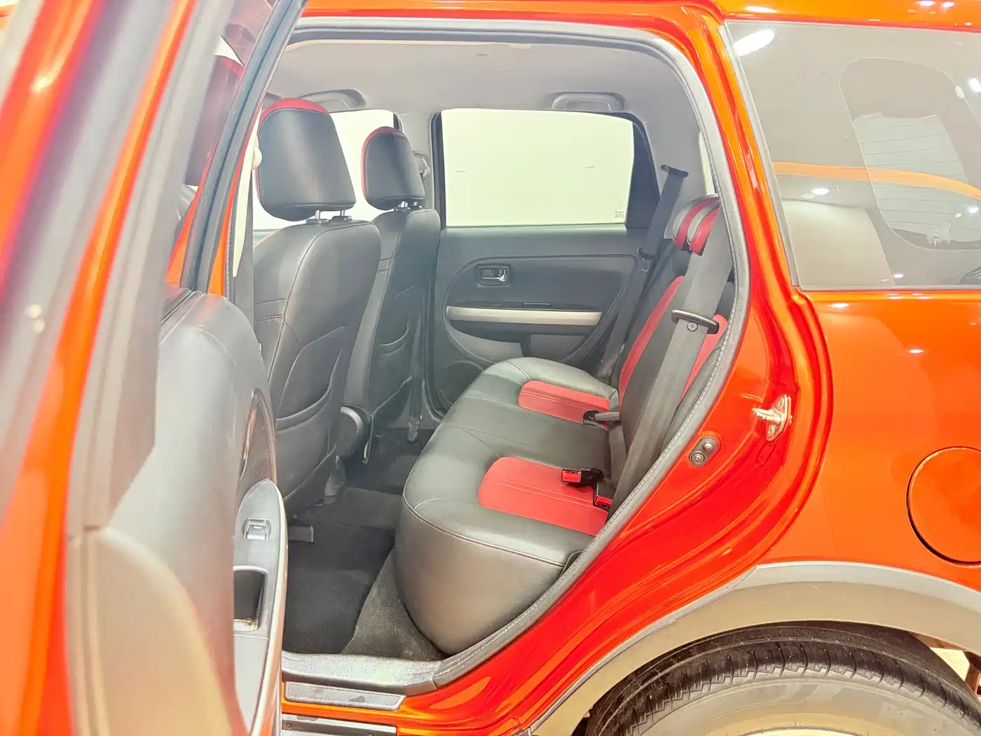 Haval H1 2016 Red Label 1.5L AMT Luxury фото 11