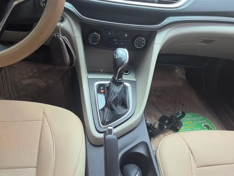 Buick Excelle 2015 15N Automatic Elite фото 16
