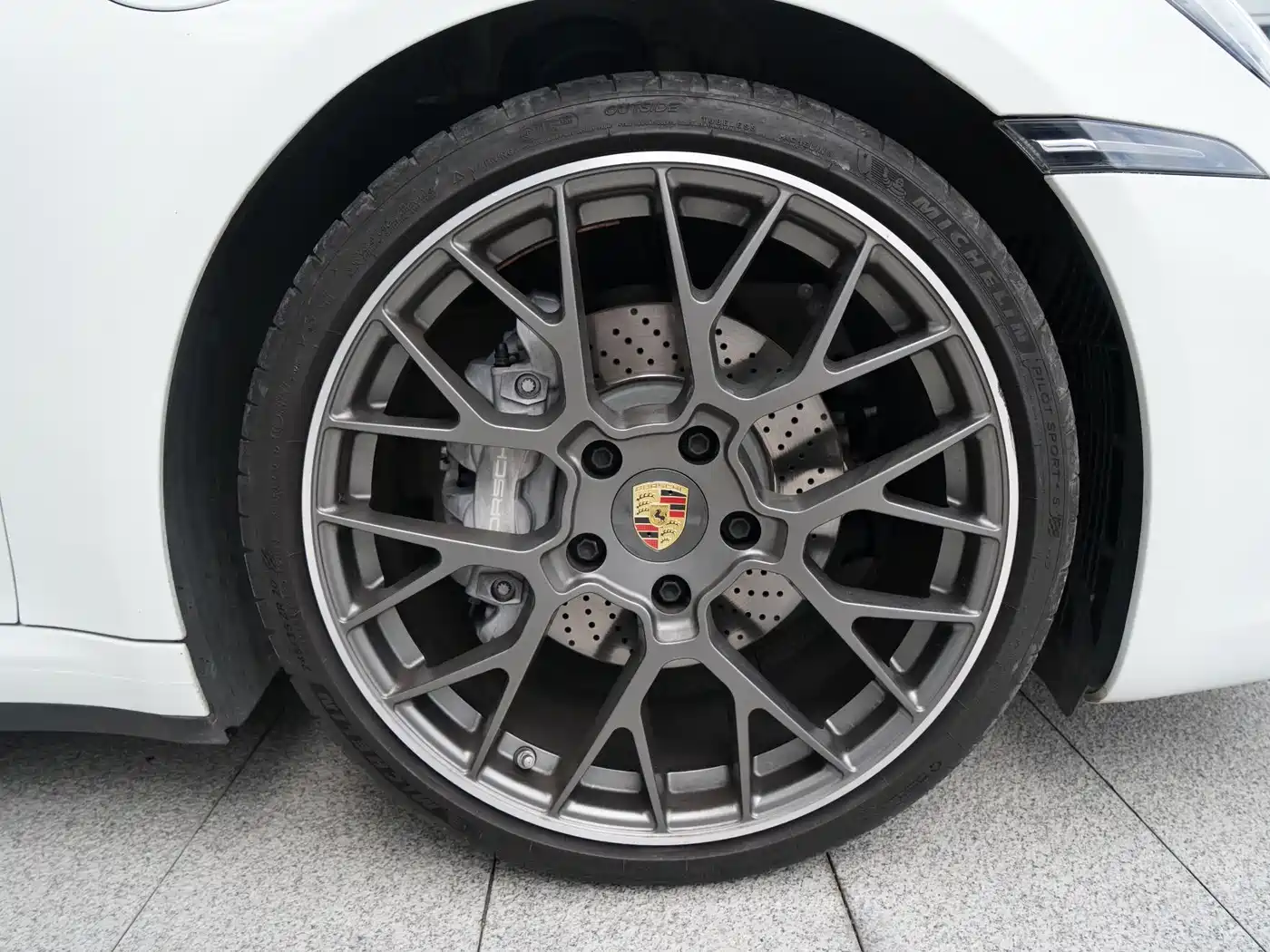 Porsche 911 2023 Targa 4 3.0T фото 7