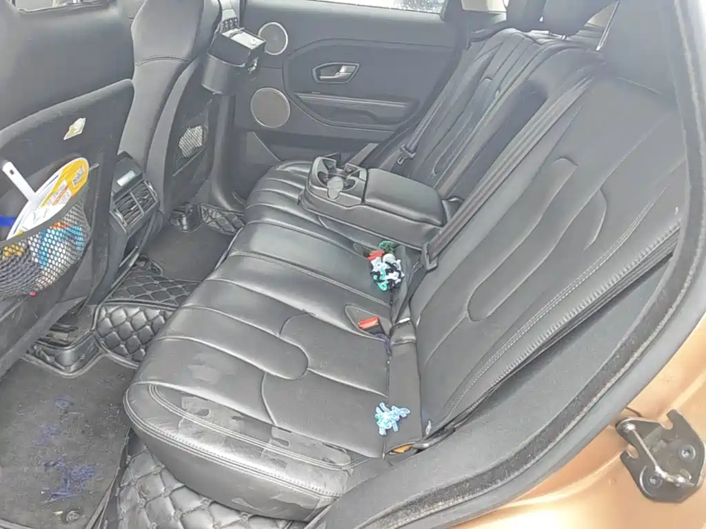 Photo 17 - Land Rover Range Rover Evoque