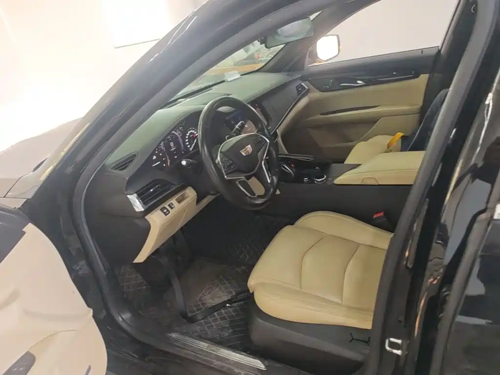 Cadillac CT6 2019 2019 28T Fashion Model