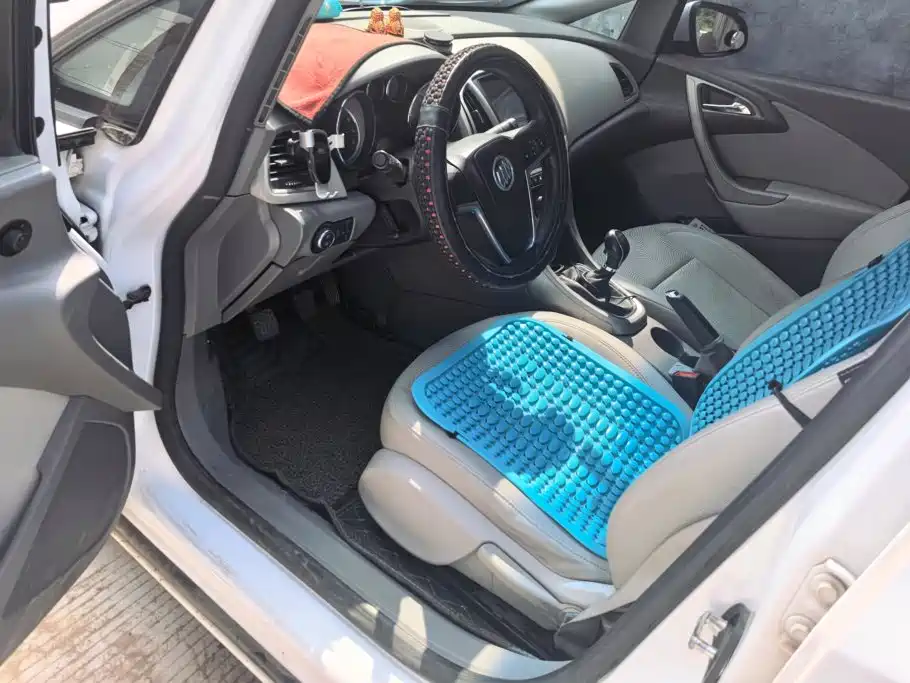 Photo 9 - Buick Excelle