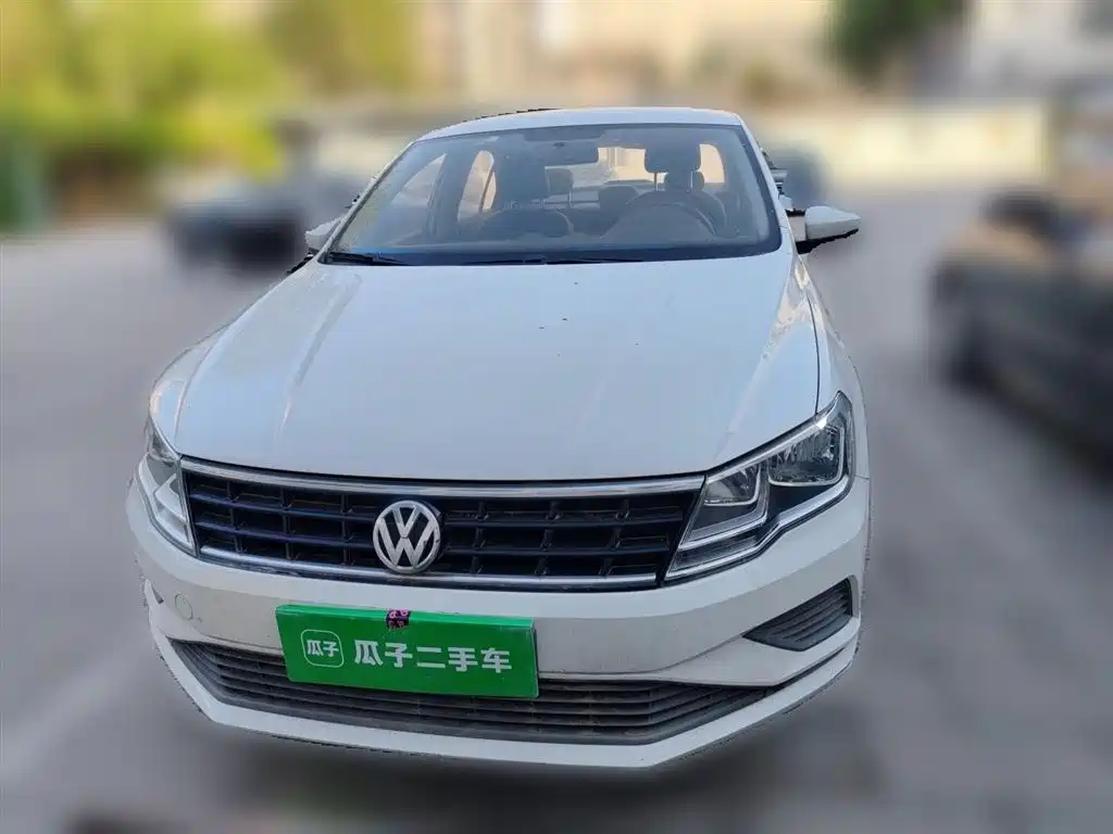 Volkswagen Jetta 2019 Dream Edition 1.4L Manual Fashion фото 24
