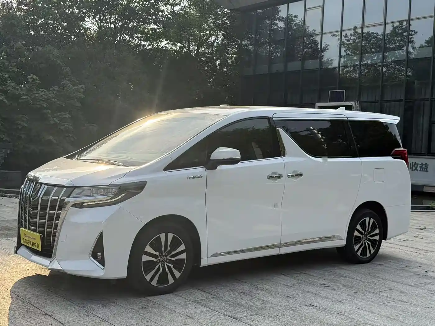 Toyota Alphard 2018 3.5L Luxury