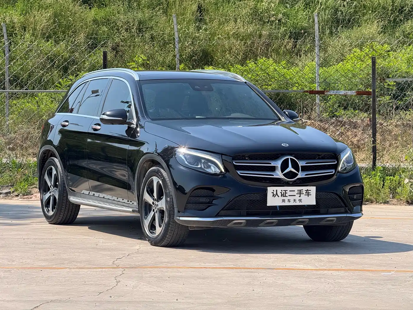 Mercedes-Benz GLC 2018 GLC 260 4MATIC Luxury фото 3