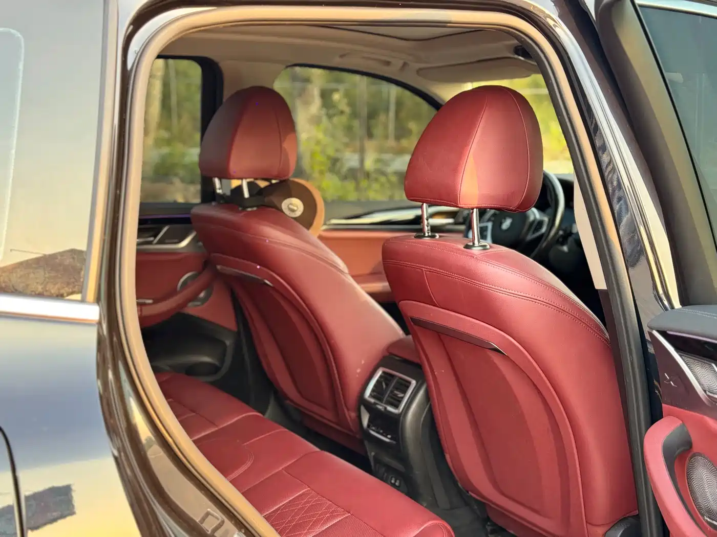 BMW iX3 2022 Leading Edition фото 14