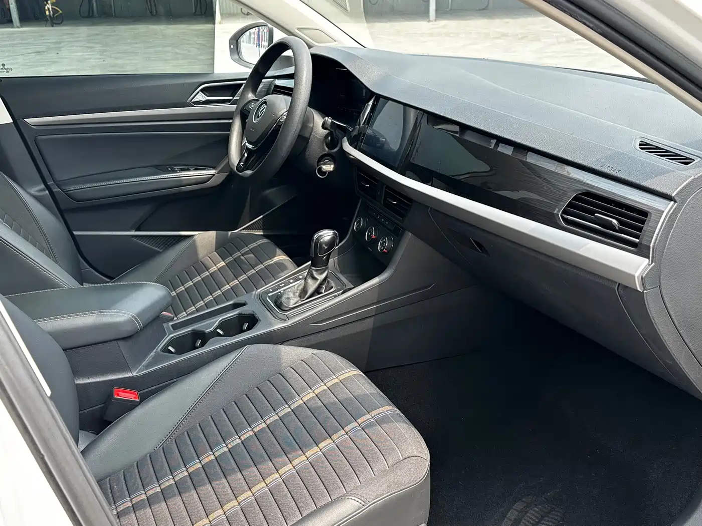 Volkswagen Lavida 2022 280TSI DSG Comfort Edition фото 18