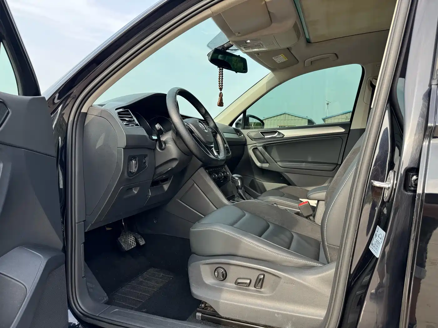 Volkswagen Tiguan L 2018 330TSI Automatic 2WD Luxury Edition фото 9