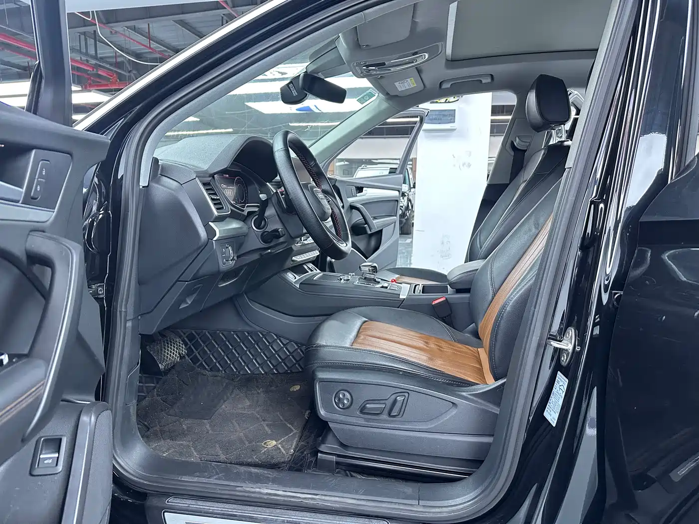 Audi Q5L 2020 40 TFSI Prestige Fashion фото 4