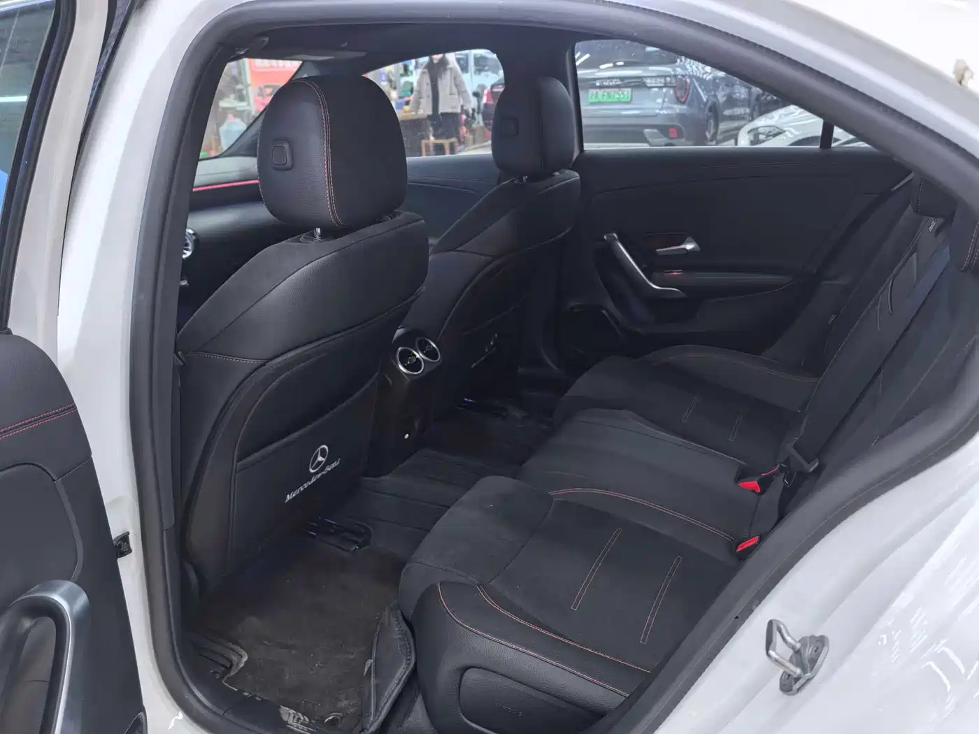 Mercedes-Benz A-Class 2023 A 200 L Fashion фото 9