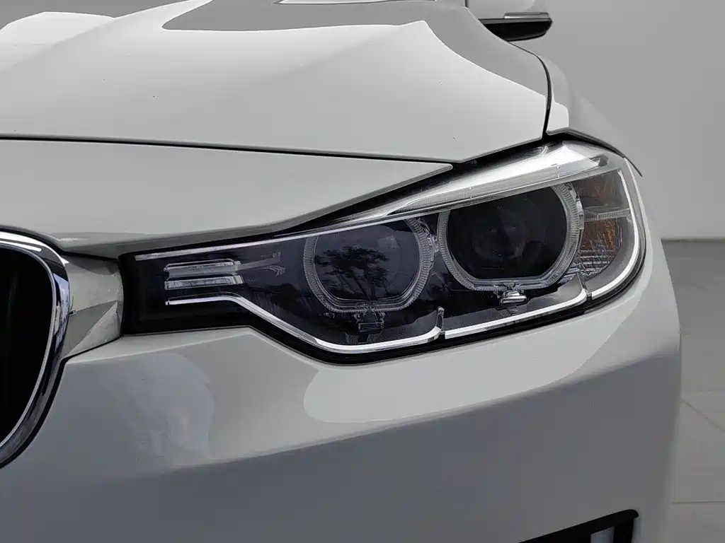 Фото 7 - BMW 3 Series
