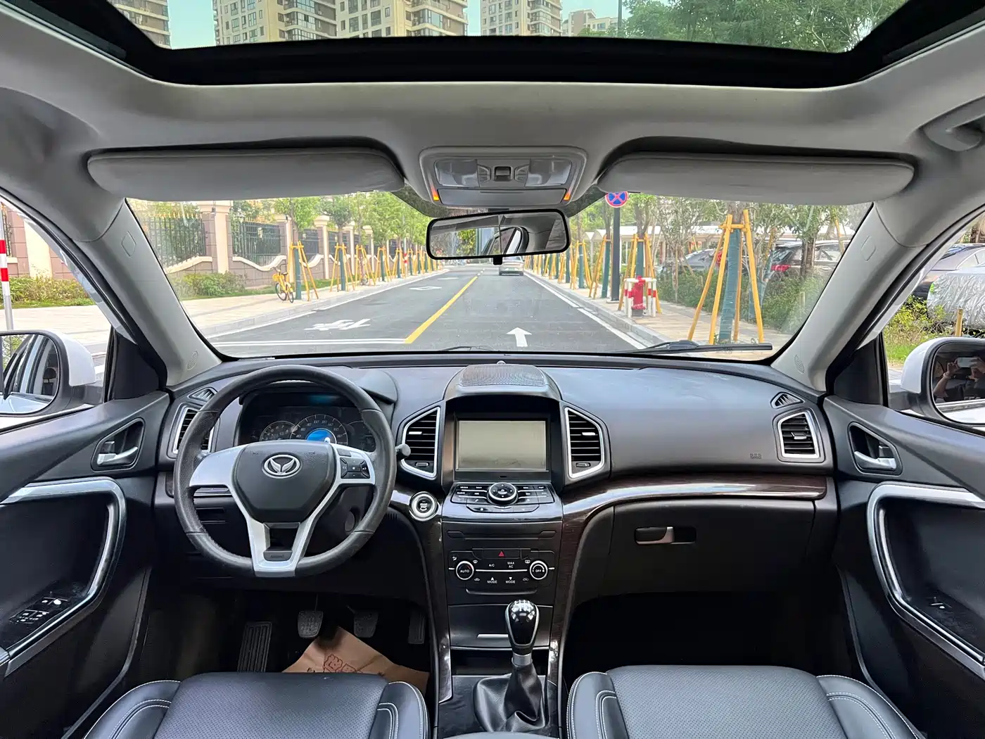 BAIC Huansu S6 2016 2016 1.5T Manual Leading Style