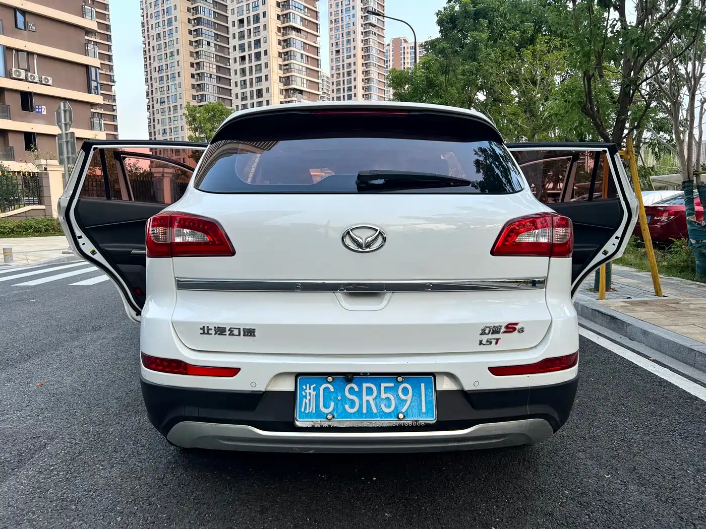 BAIC Huansu S6 2016 2016 1.5T Manual Leading Style