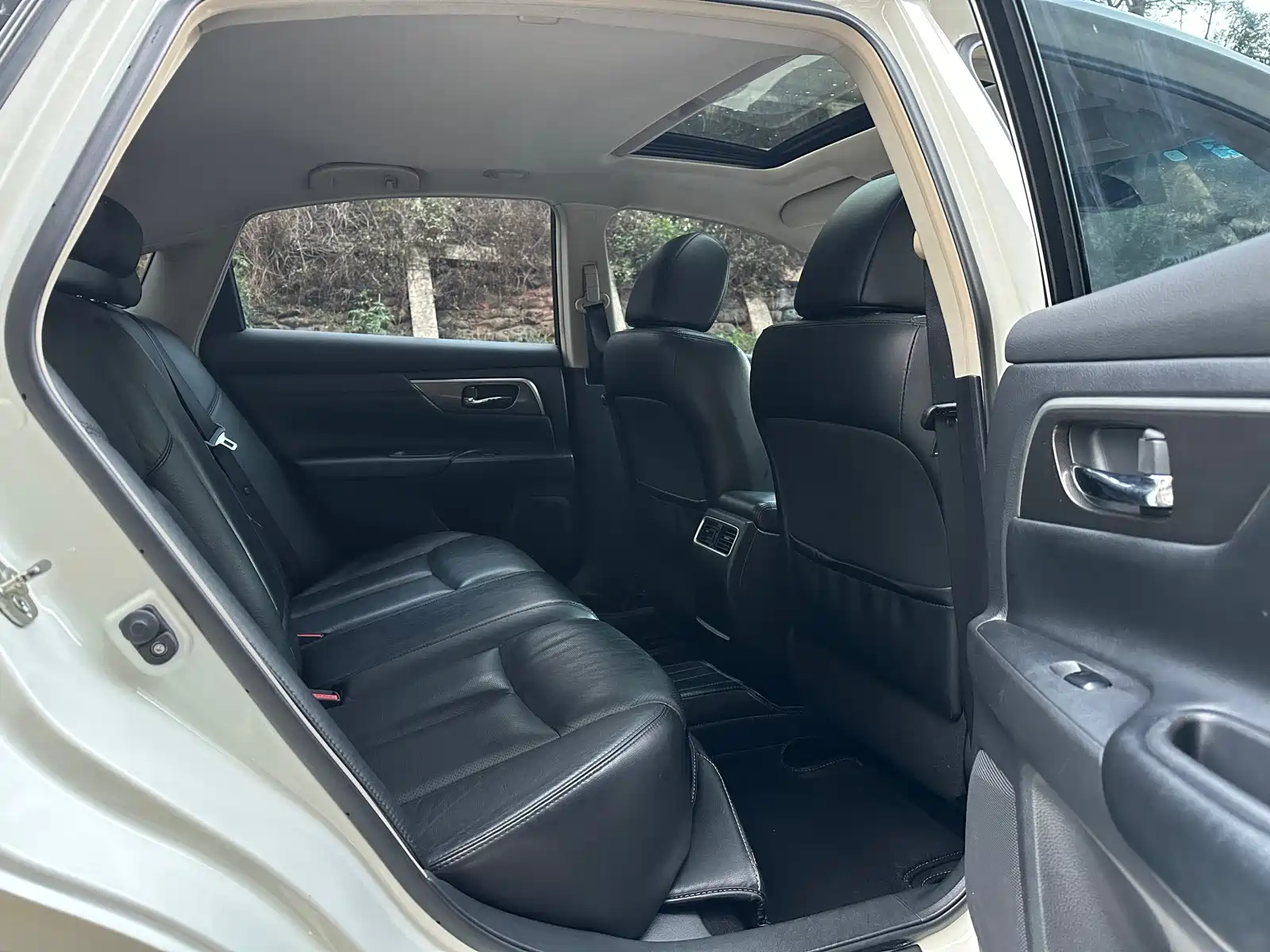 Photo 11 - Nissan Teana