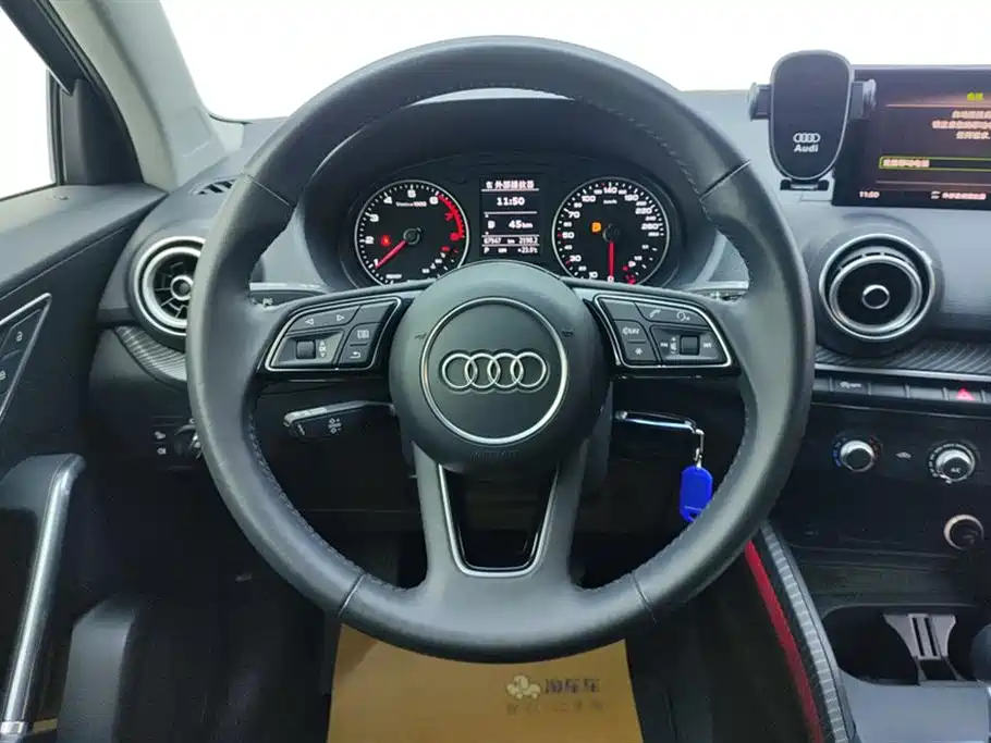 Audi Q2L 2018 35 TFSI Launch Exclusive Edition China VI фото 15