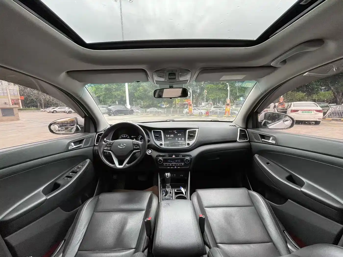 Hyundai Tucson 2015 1.6T Dual Clutch 2WD Smart фото 16