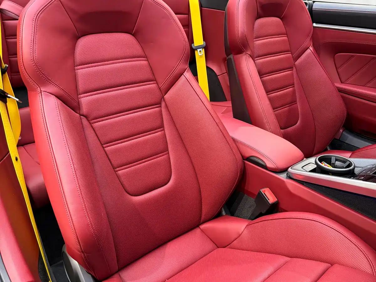 Porsche 911 2022 Turbo S Cabriolet 3.7T фото 10
