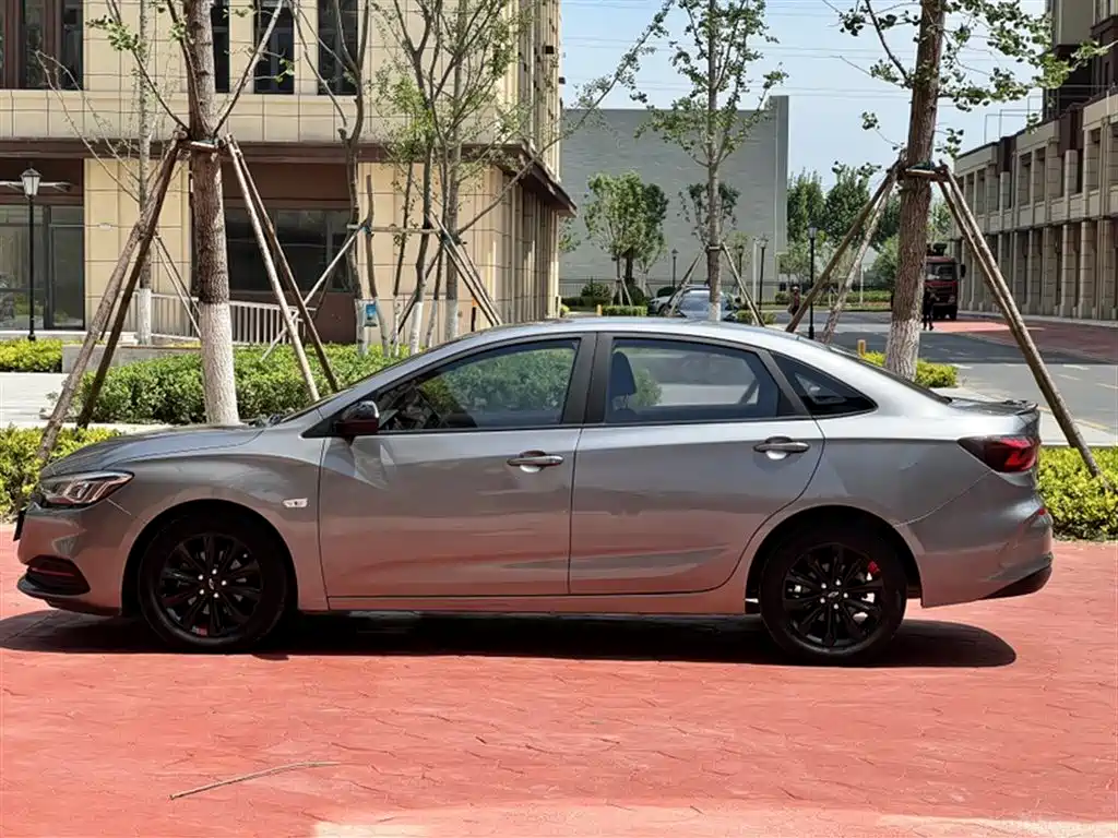 Chevrolet Monza 2019 Redline 320T DCT Joy Edition China VI фото 24