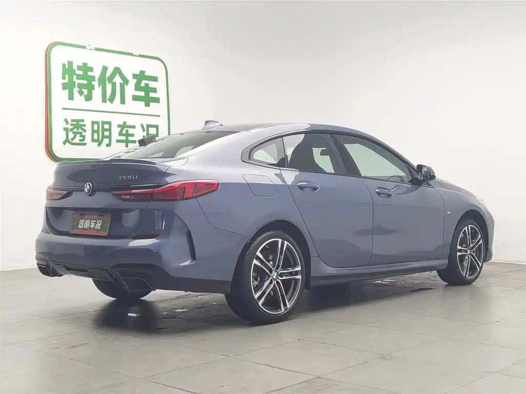 BMW 2 Series (Import) 2023 225i 4-Door Coupe M Sport Shadowline Package фото 2