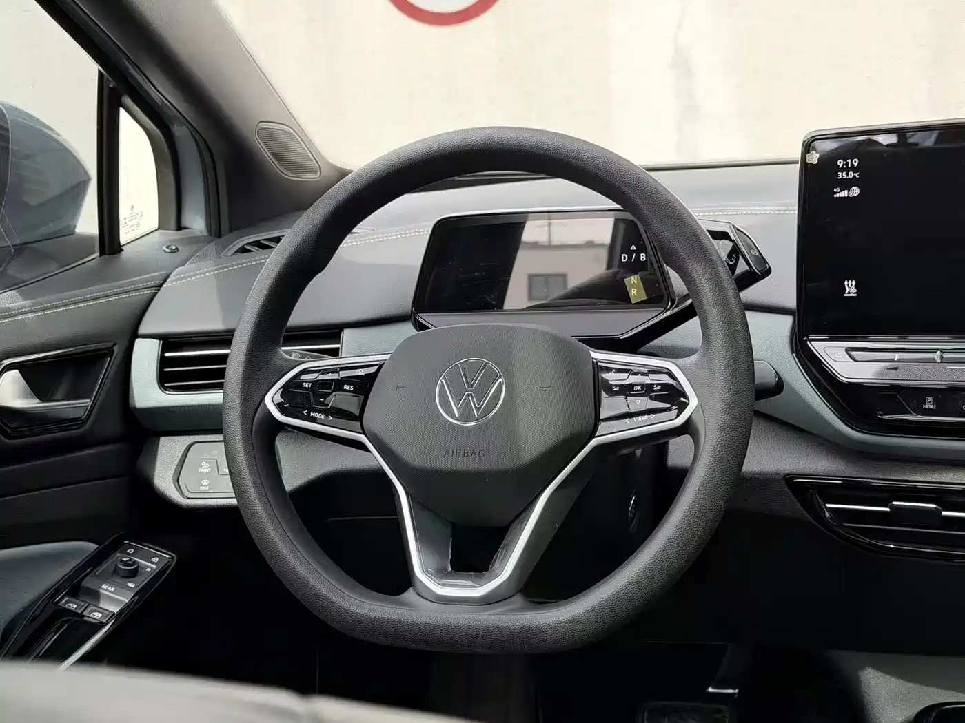 Photo 8 - Volkswagen ID.4 X