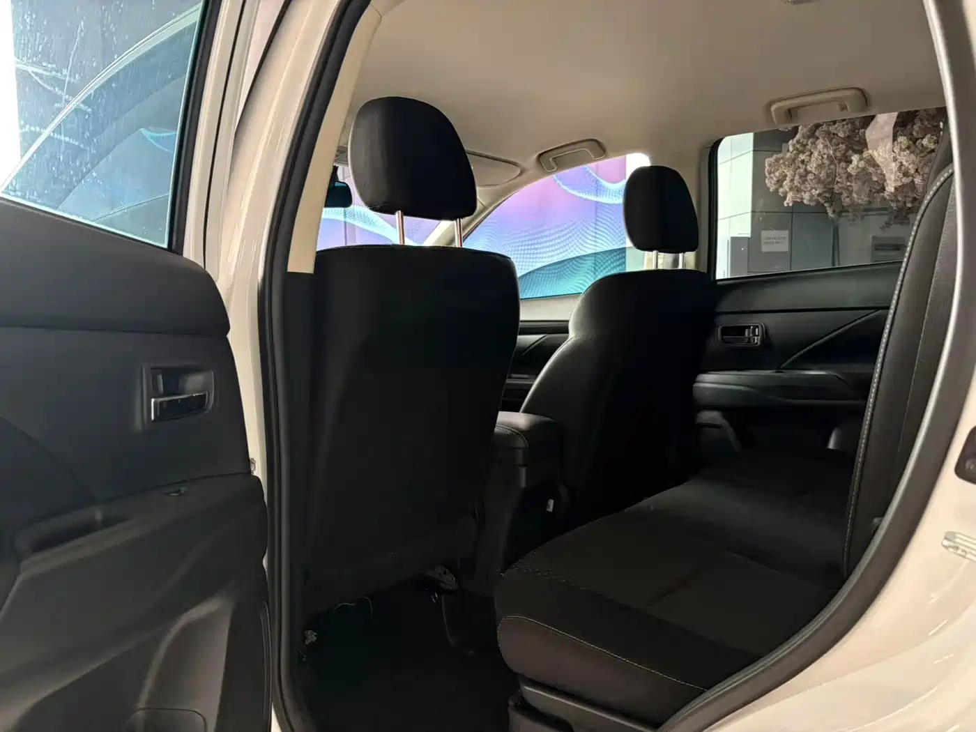 Mitsubishi Outlander 2022 2021 2.0L FWD Comfort Edition 5-seater