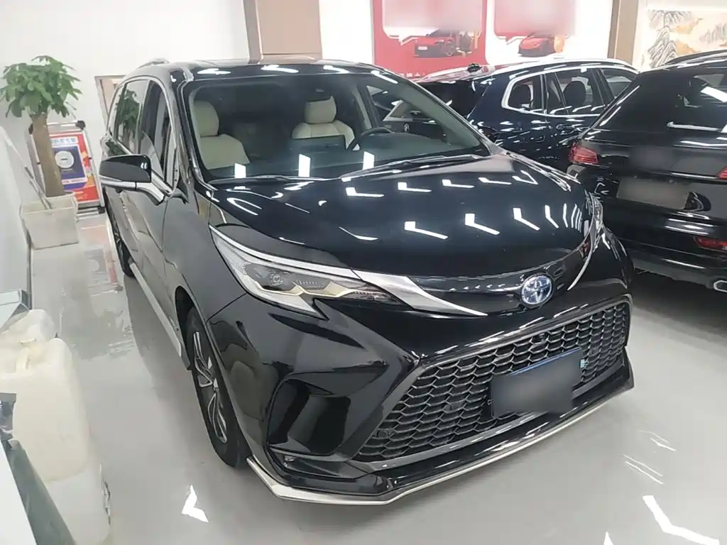 Toyota Granvia 2023 2023 2.5L Hybrid Luxury Edition