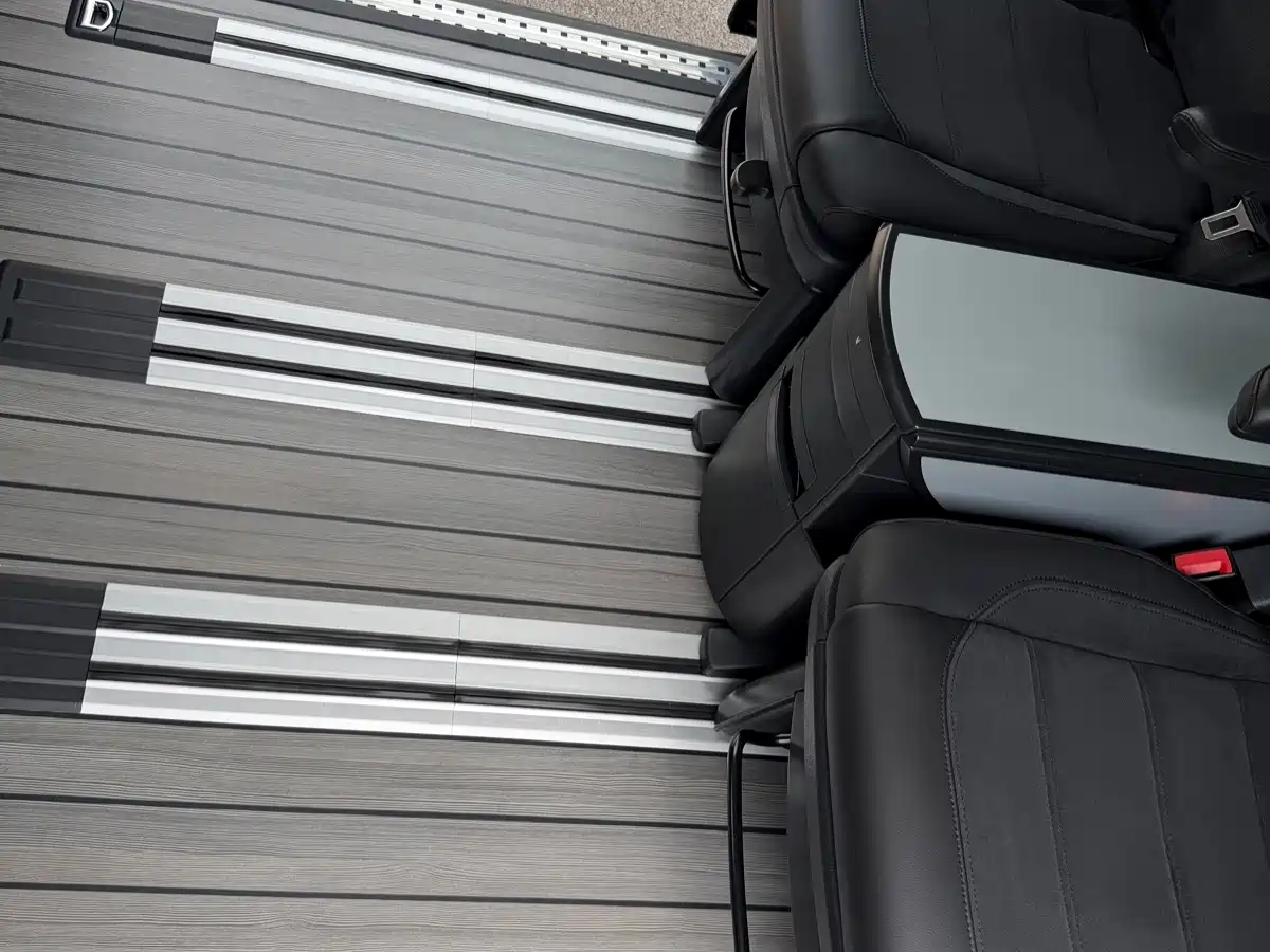Volkswagen Multivan 2019 2019 2.0TSI 4WD Premium 7-seater