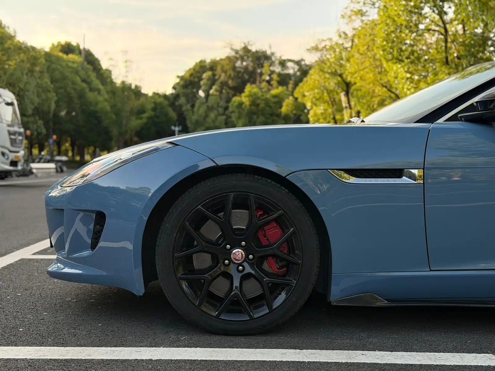 Фото 5 - Jaguar F-TYPE