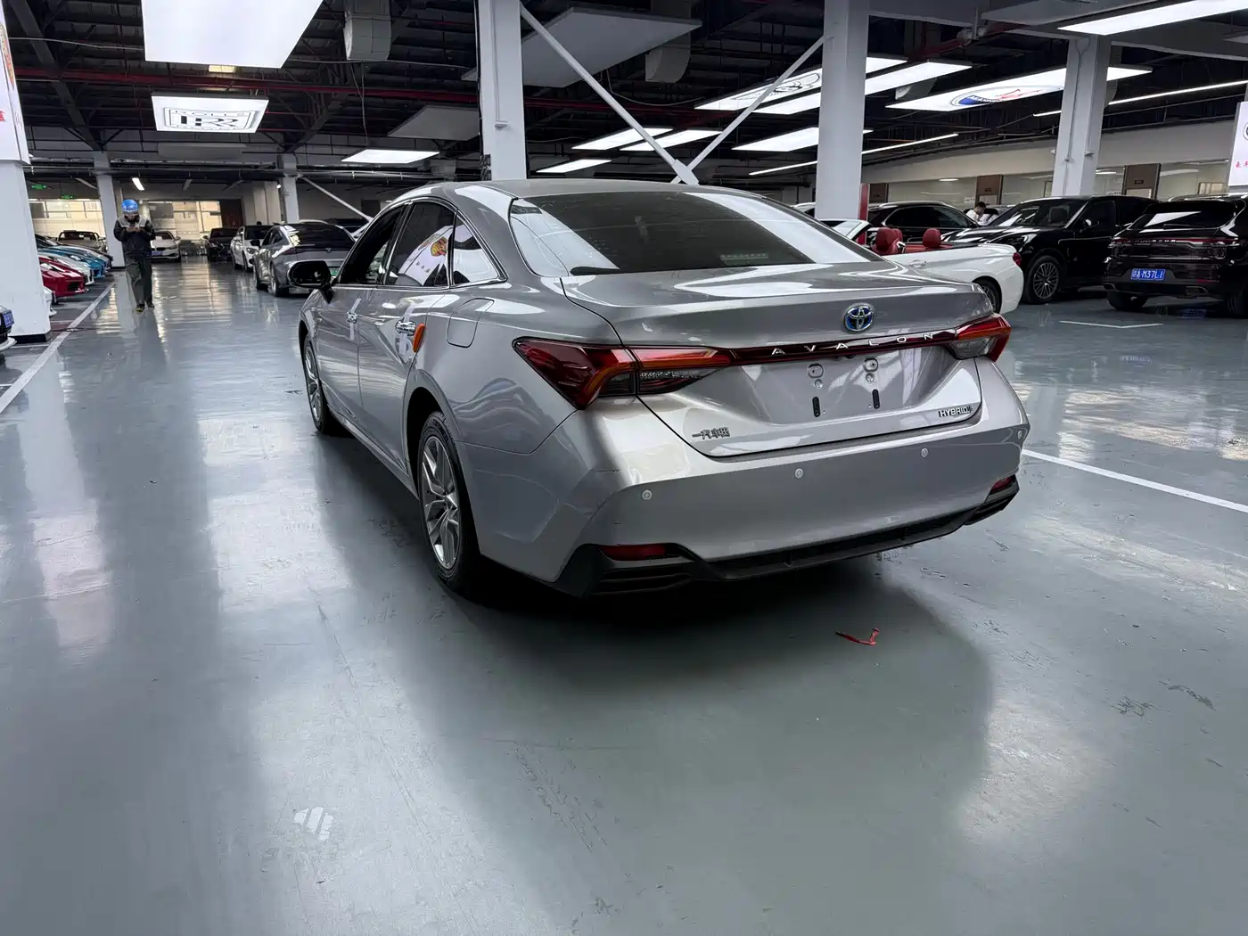 Toyota Avalon 2019 Hybrid 2.5L Luxury Edition China VI фото 9