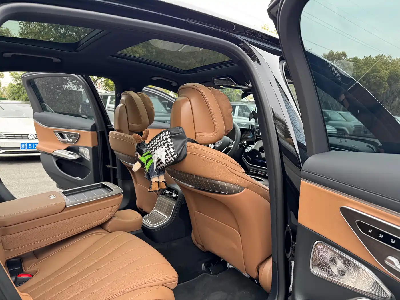 Mercedes-Benz E-Class 2025 E 300 L Luxury фото 10